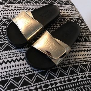VS Pink gold Slides